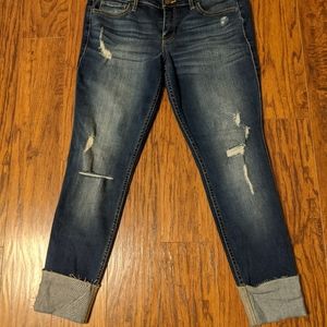 Hollister cropped jeans!